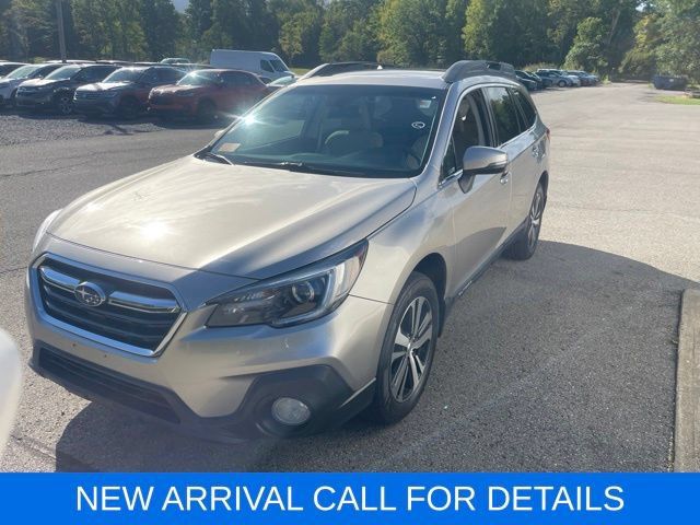 Used 2019 Subaru Outback 3.6R Limited AWD/4WD image 4
