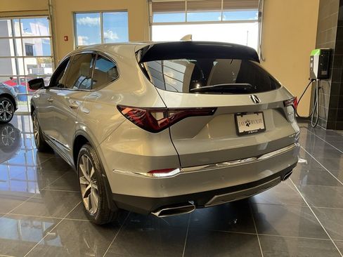 Certified 2025 Acura MDX w/ Technology Package image 6