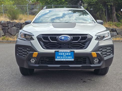 Certified 2025 Subaru Outback Wilderness AWD/4WD image 6