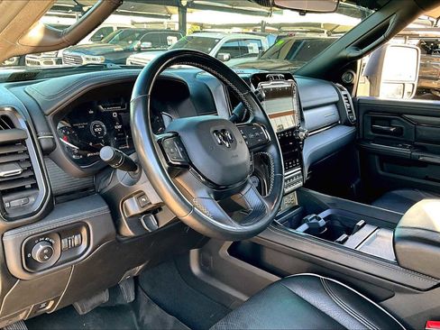 Used 2024 RAM 3500 Limited image 22