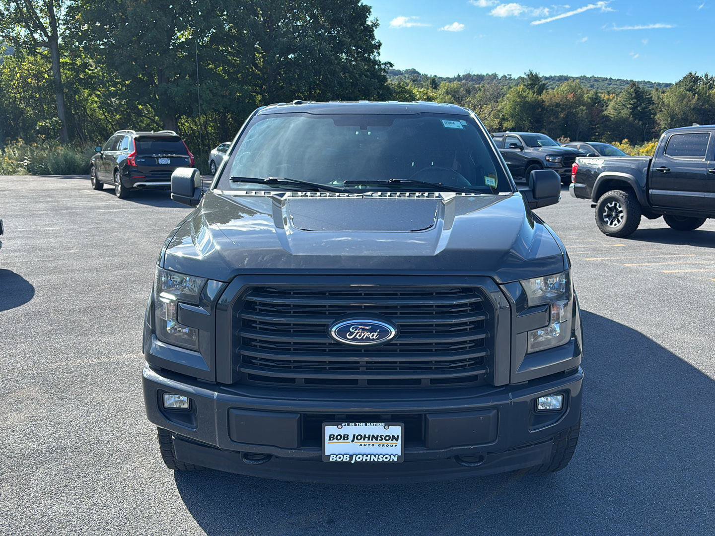 Used 2017 Ford F150 XLT w/ Equipment Group 302A Luxury AWD/4WD image 8