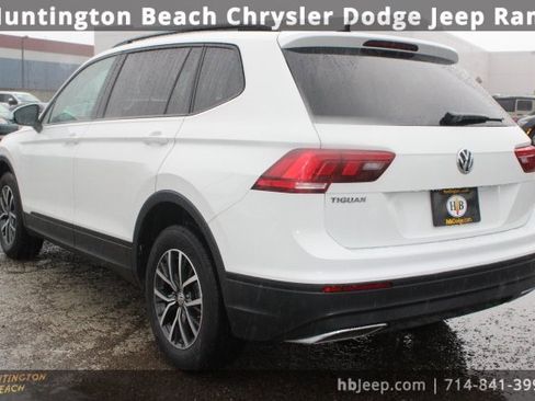 Used 2021 Volkswagen Tiguan S image 3