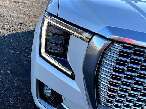 Used 2022 GMC Yukon Denali image 29