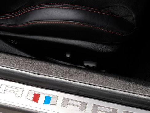 Used 2017 Chevrolet Camaro ZL1 RWD image 32