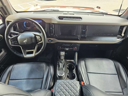 Used 2023 Ford Bronco Wildtrak AWD/4WD image 17