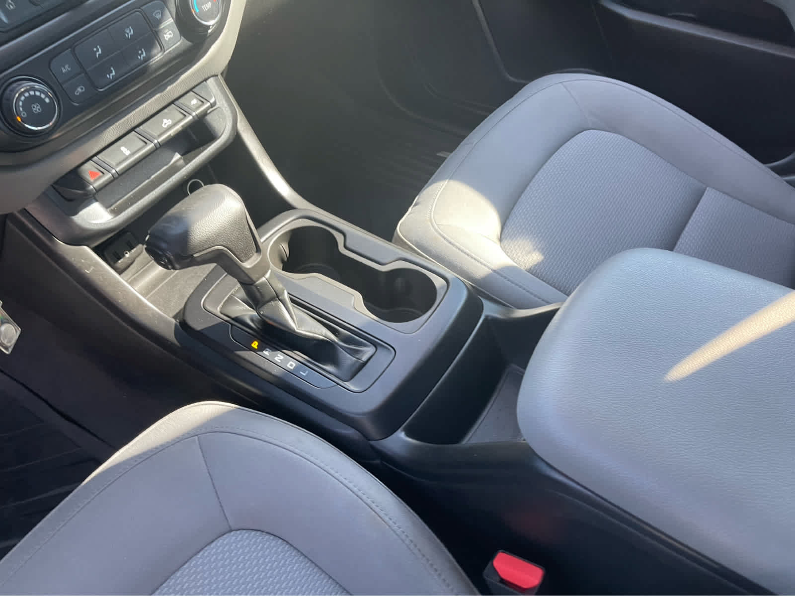 Used 2019 Chevrolet Colorado W/T w/ Custom Special Edition RWD image 17