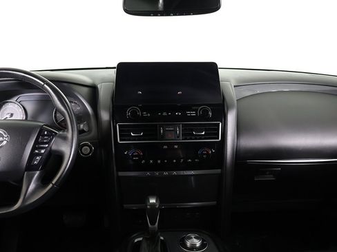 Used 2021 Nissan Armada SV w/ SV Appearance Package image 40