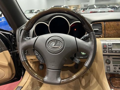 Used 2006 Lexus SC 430 Convertible image 41