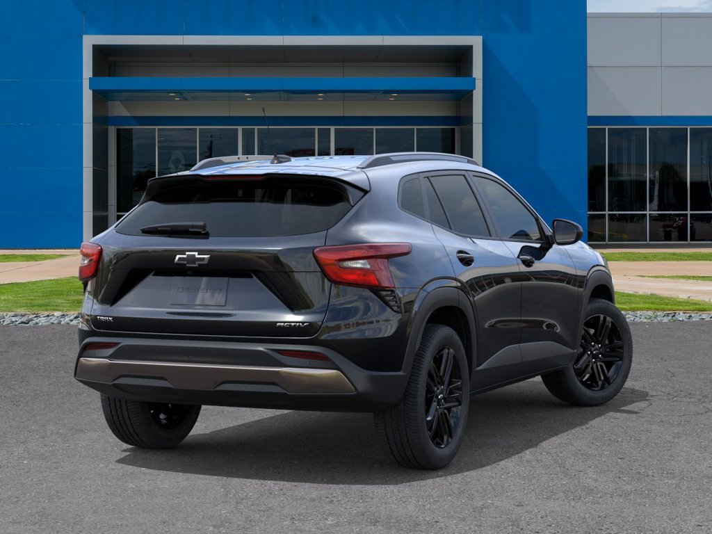 New 2026 Chevrolet Trax ACTIV w/ Driver Confidence Package FWD image 4
