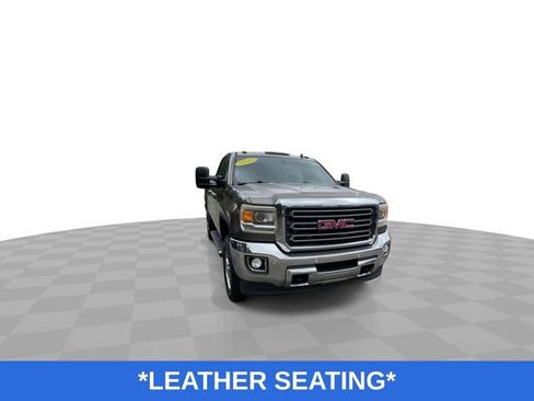 Used 2015 GMC Sierra 2500 SLT w/ Suspension Package, Off-Road AWD/4WD image 4