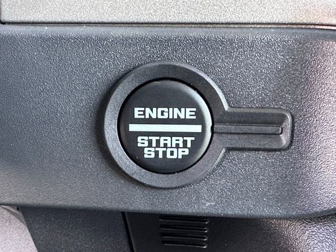 New 2026 Ford Bronco Outer Banks image 32