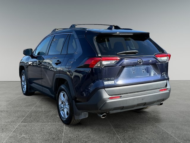 Certified 2021 Toyota RAV4 XLE w/ Convenience Package AWD/4WD image 3