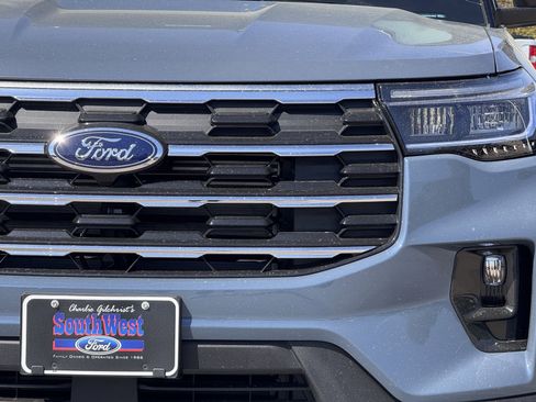 New 2026 Ford Explorer Active image 7