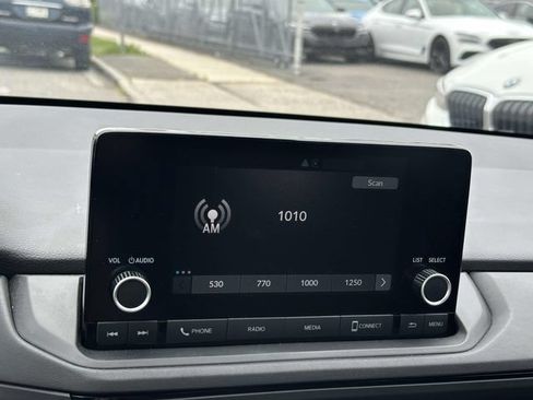 Used 2024 Honda Accord EX image 32