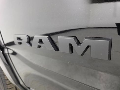New 2026 RAM 1500 Big Horn AWD/4WD image 37
