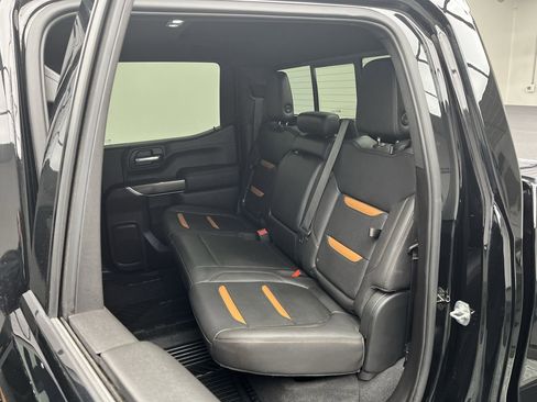 Used 2020 GMC Sierra 1500 AT4 w/ AT4 Premium Package AWD/4WD image 12