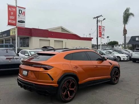 Used 2020 Lamborghini Urus AWD/4WD image 4
