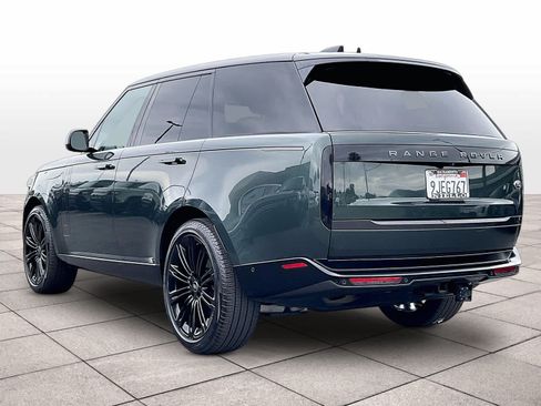 Used 2023 Land Rover Range Rover SE AWD/4WD image 14