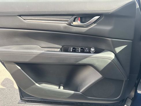 Used 2023 MAZDA CX-5 AWD 2.5 S w/ Premium Package image 18