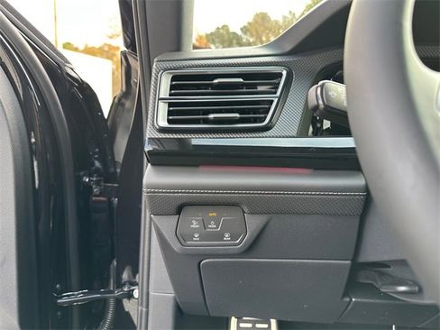 New 2026 Volkswagen Atlas Cross Sport SEL Premium R-Line image 13