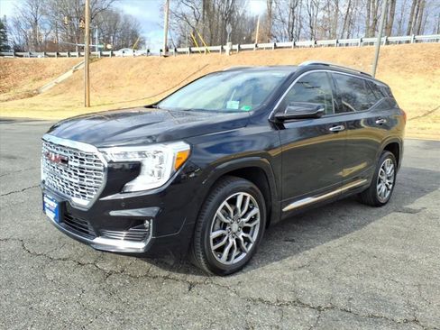 Used 2022 GMC Terrain Denali image 7