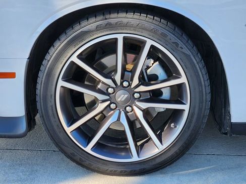 Certified 2023 Dodge Challenger R/T image 10