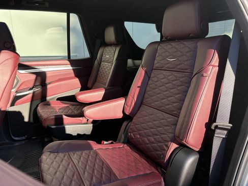 New 2026 Cadillac Escalade Luxury w/ Touring Package image 13