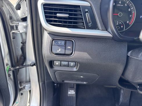 Used 2019 Kia Optima LX w/ LX 17" Wheel Package image 15