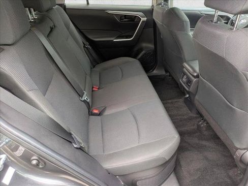 Used 2024 Toyota RAV4 LE AWD/4WD image 19
