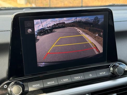 Used 2024 Kia Forte LX image 3