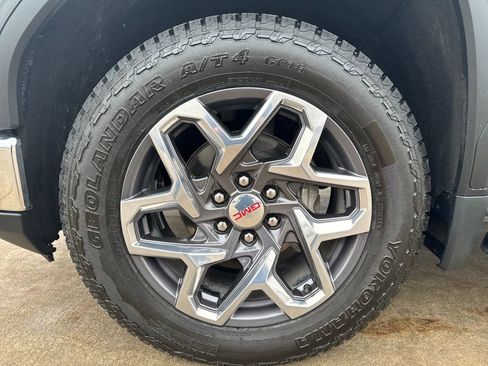 Certified 2023 GMC Sierra 1500 SLT w/ SLT Premium Package image 15