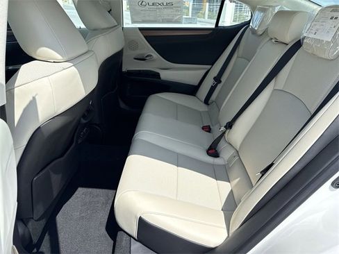 New 2025 Lexus ES 350 w/ Premium Package image 23