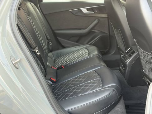 Used 2019 Audi S4 Premium Plus w/ Premium Plus Package AWD/4WD image 20