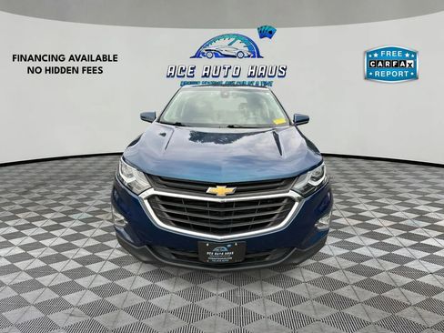 Used 2020 Chevrolet Equinox LT image 2