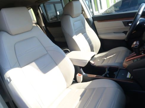 Used 2022 Honda CR-V Touring image 27