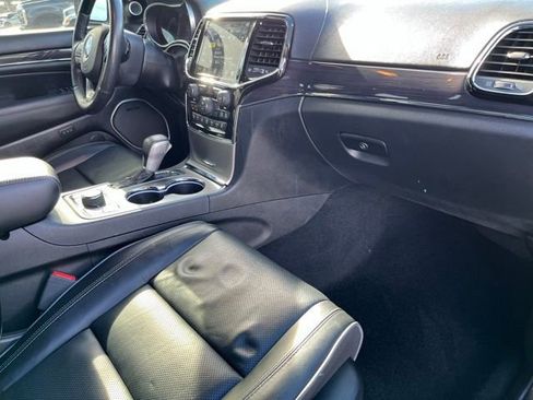 Certified 2021 Jeep Grand Cherokee Overland image 24