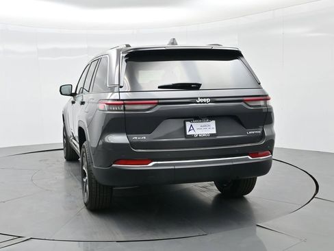 New 2025 Jeep Grand Cherokee Limited image 8