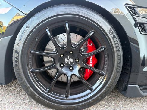 Used 2021 Ford Mustang GT Premium w/ GT Performance Package RWD image 36