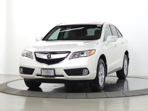 Used 2014 Acura RDX AWD w/ Technology Package image 4