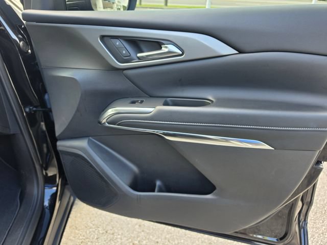 Used 2026 Chevrolet Traverse LT FWD image 26
