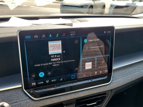 Used 2025 Volkswagen Tiguan S image 22