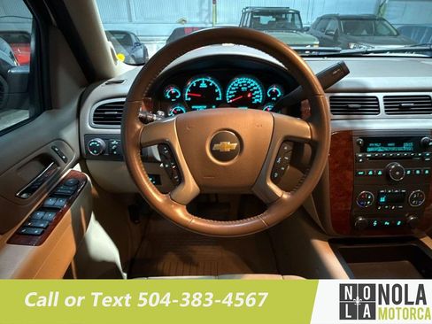 Used 2014 Chevrolet Suburban LT w/ All-Star Edition RWD image 21