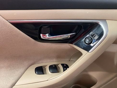 Used 2013 Nissan Altima 2.5 S image 16