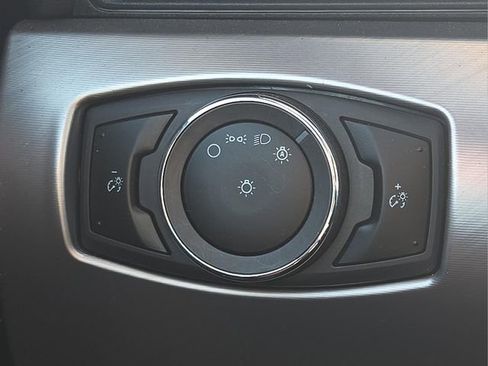 Used 2023 Ford Mustang Premium image 24