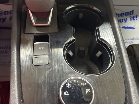 Used 2023 Nissan Rogue SV image 19