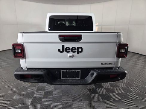 New 2026 Jeep Gladiator Sport image 5