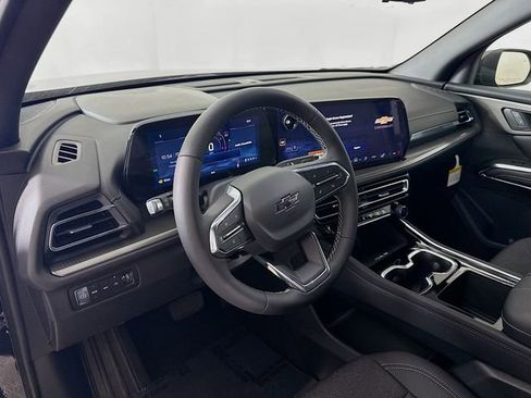 New 2026 Chevrolet Traverse LT w/ Midnight/Sport Edition image 10