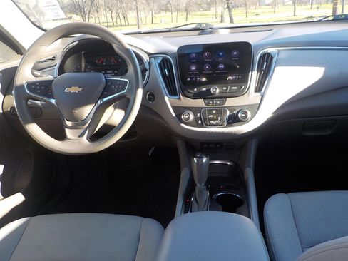 Used 2020 Chevrolet Malibu LS w/ Driver Confidence Package II image 13