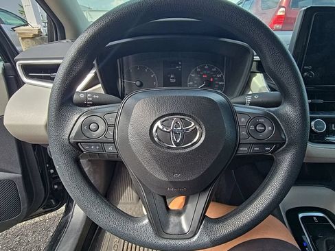 Used 2024 Toyota Corolla LE w/ LE Convenience Package FWD image 14