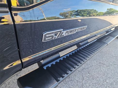 Certified 2023 Ford F350 Lariat w/ Lariat Ultimate Package image 11